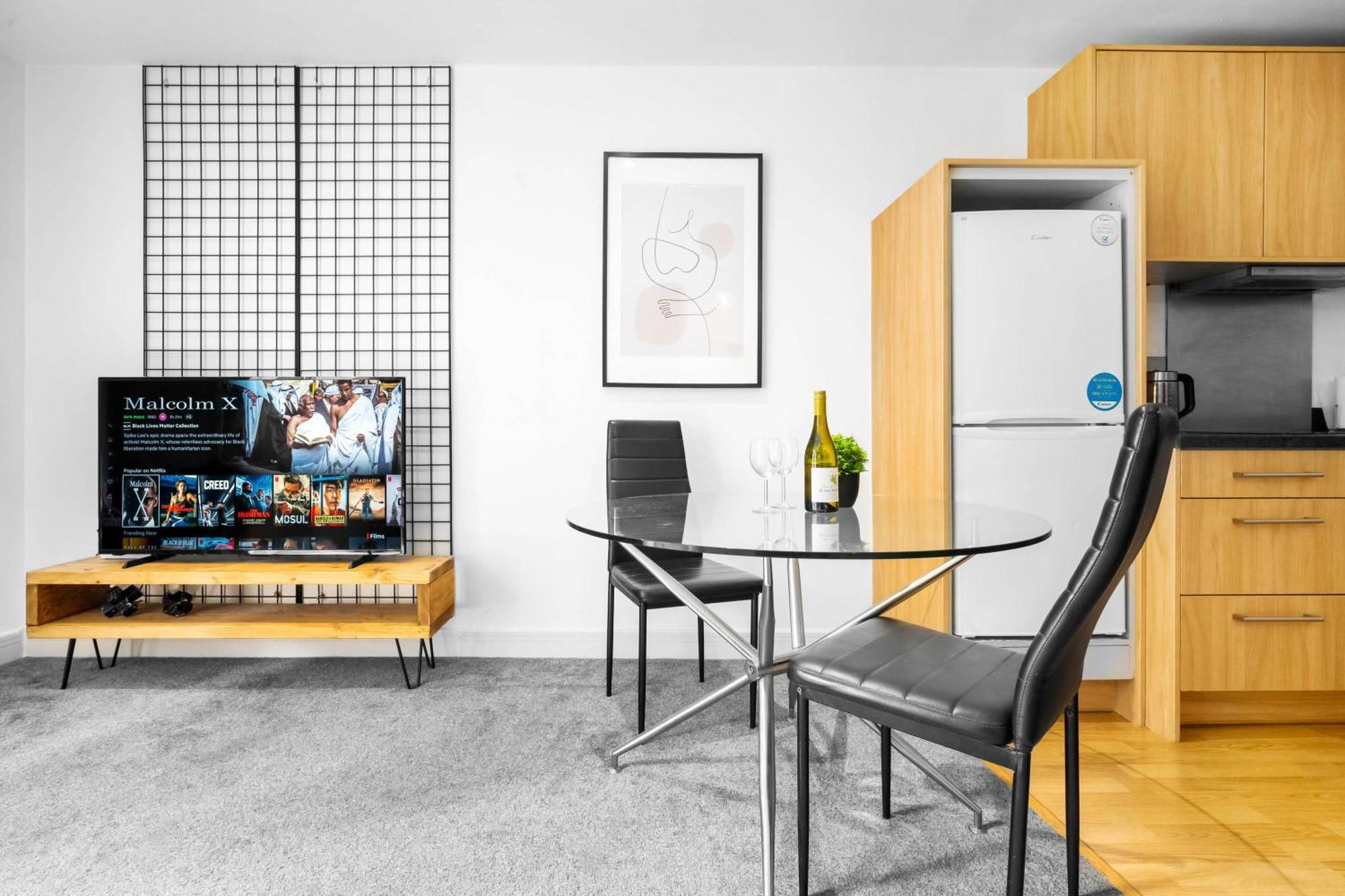 Birmingham City Centre Deluxe Apartment - Secure Parking 36C المظهر الخارجي الصورة
