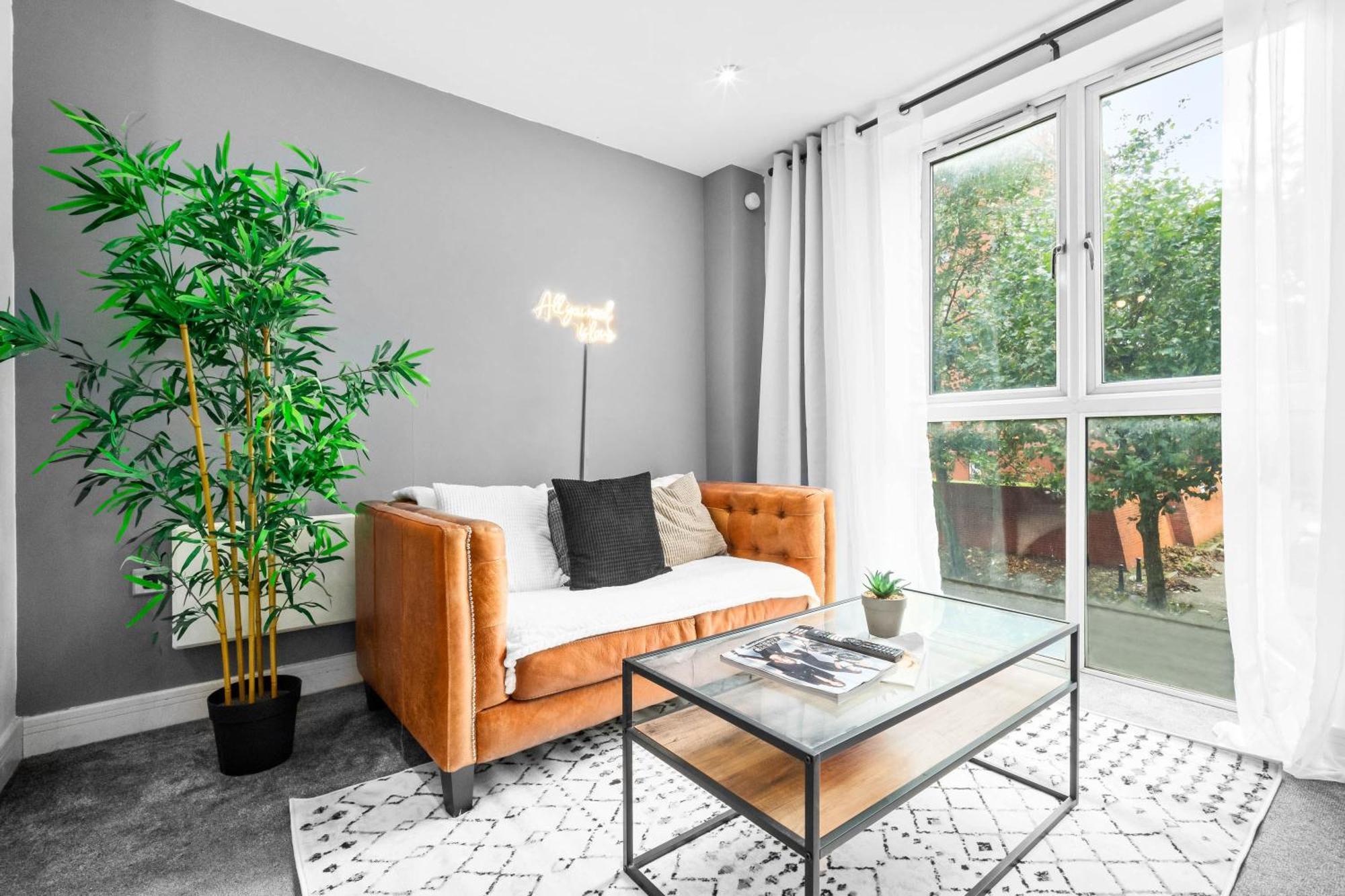 Birmingham City Centre Deluxe Apartment - Secure Parking 36C المظهر الخارجي الصورة