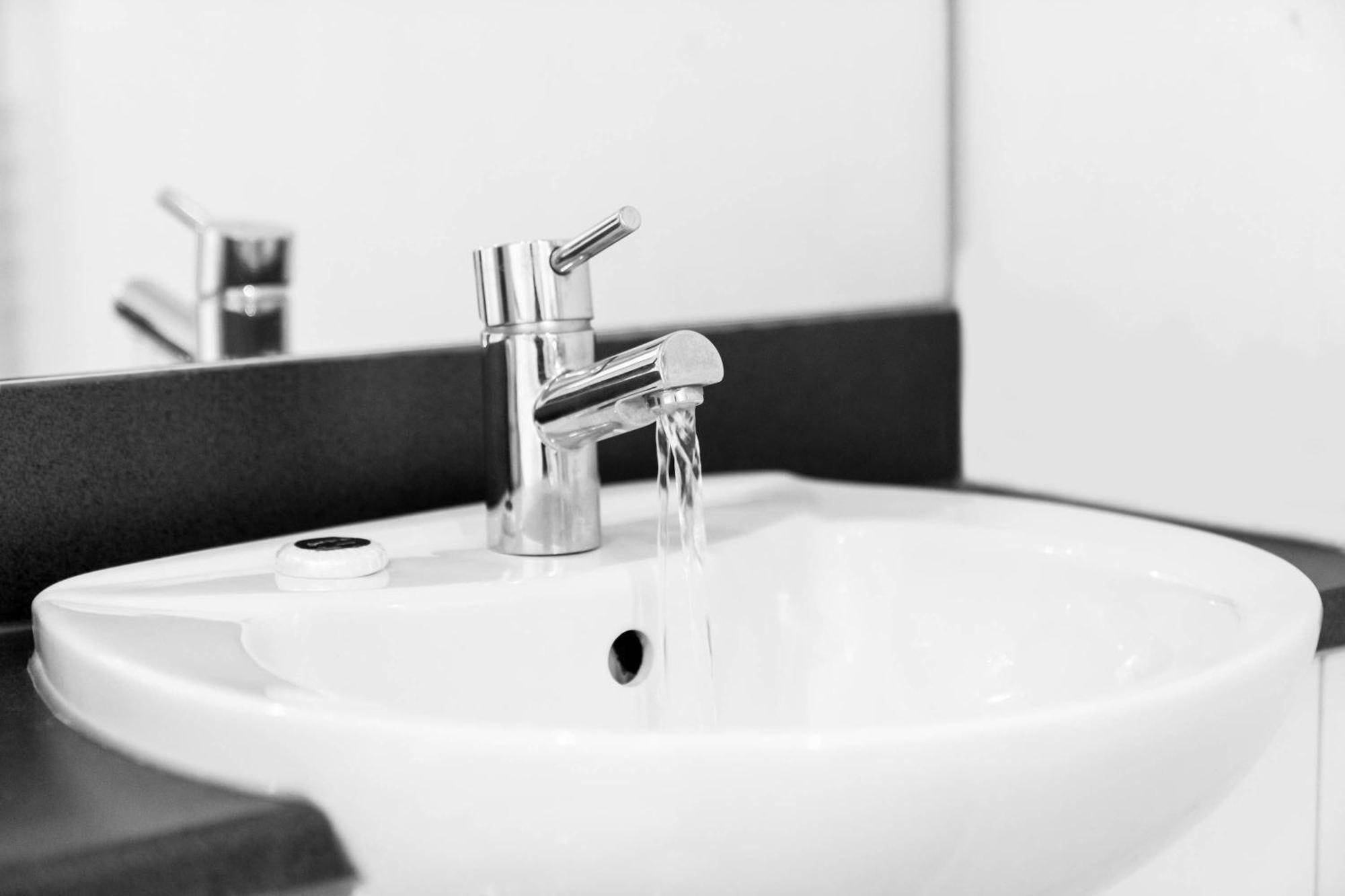 Birmingham City Centre Deluxe Apartment - Secure Parking 36C المظهر الخارجي الصورة
